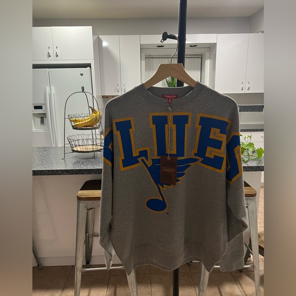 Mitchell & Ness Tops - NWT: Mitchell & Ness Woman’s St. Louis Blues long sleeve Tee